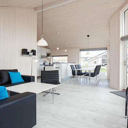 Wellness Retreat Near Baltic Shore Tatil Evi
