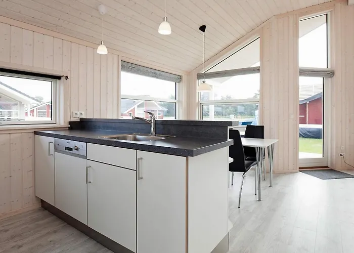Wellness Retreat Near Baltic Shore * Großenbrode